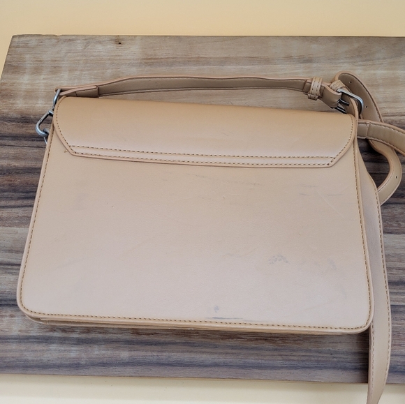Pixie Mood Tan Crossbody Bag with Adjustable & Detachable Strap - Picture 5 of 7